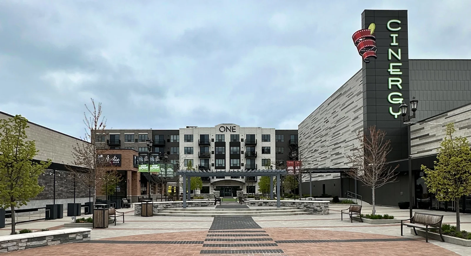 Wheeling Town Center — Lease in Wheeling, IL, photo 7 of 8