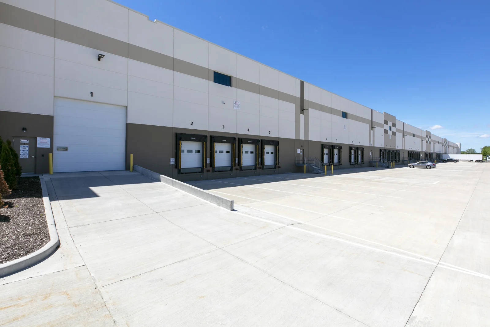 First Park 94 - Building D — Lease in Somers, WI, photo 2 of 3