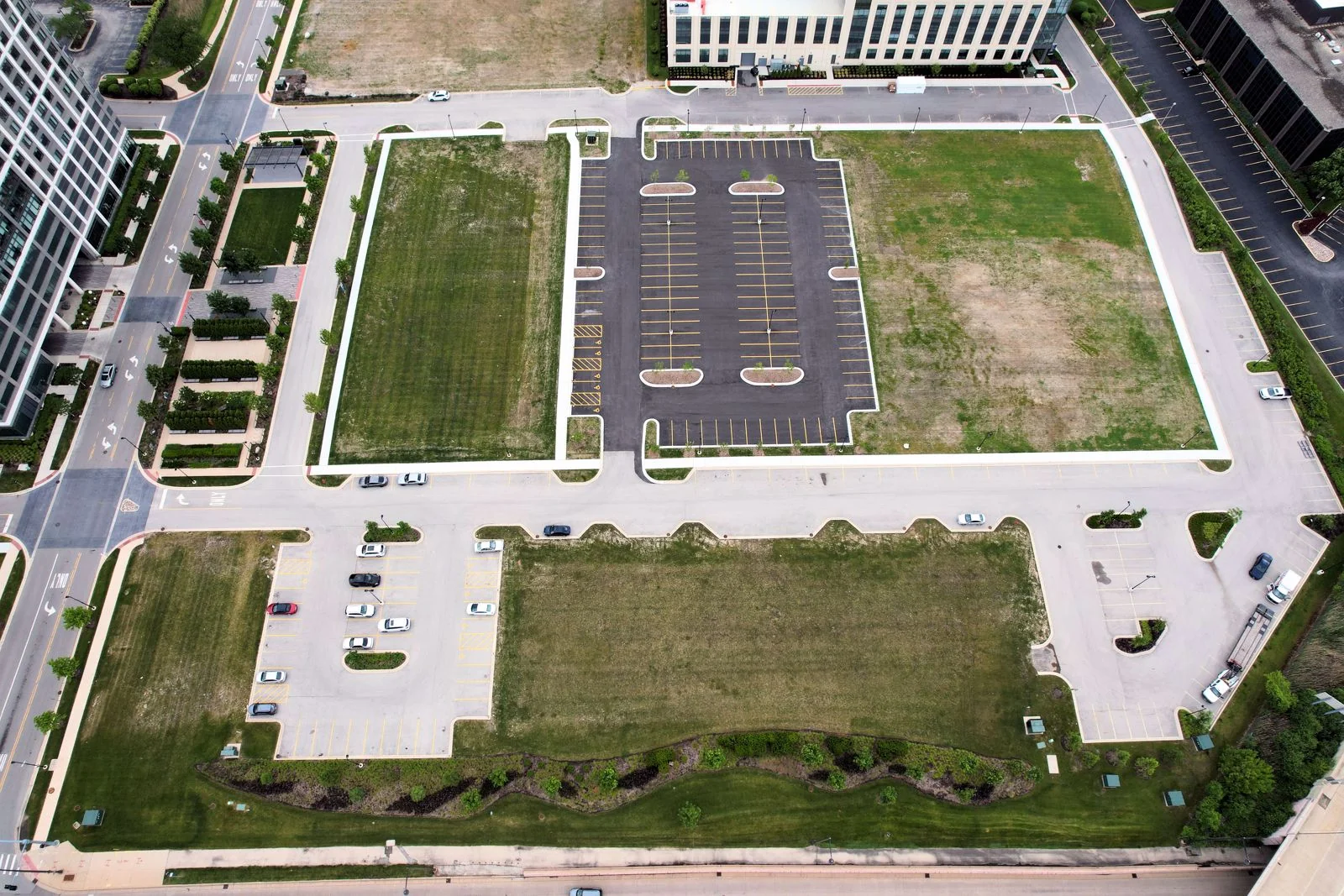 Oakbrook Commons — Lease in Oak Brook, IL, photo 4 of 8