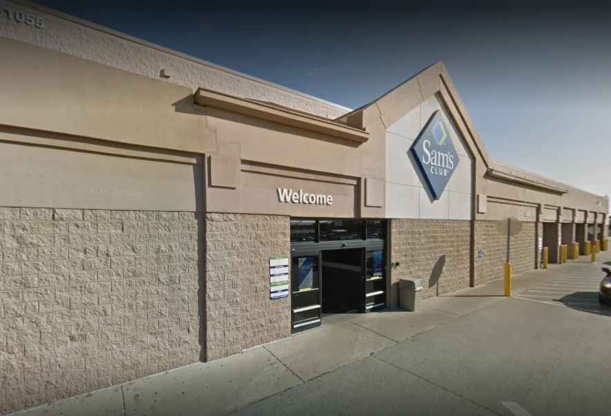 Sam's Club Wheeling — Lease in Wheeling, IL, photo 1 of 1