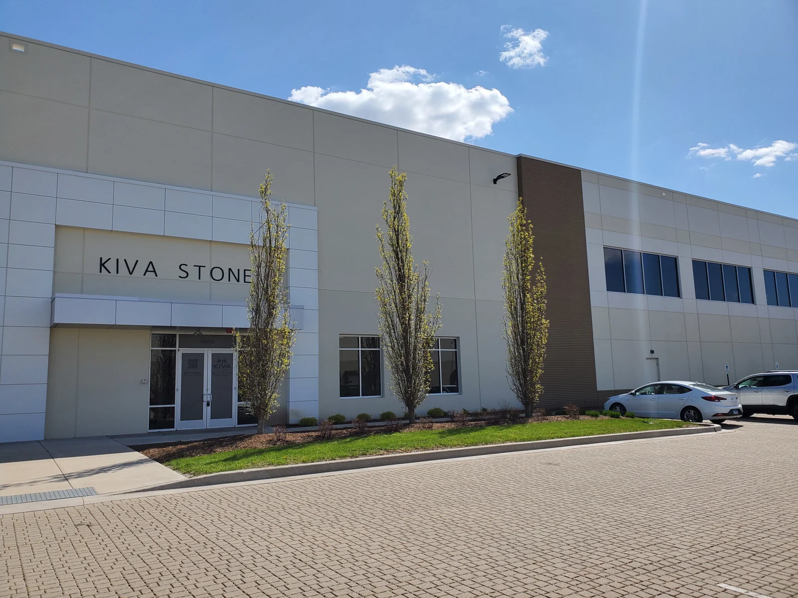 Elk Grove Technology Park — Lease in Elk Grove Village, IL, photo 1 of 2