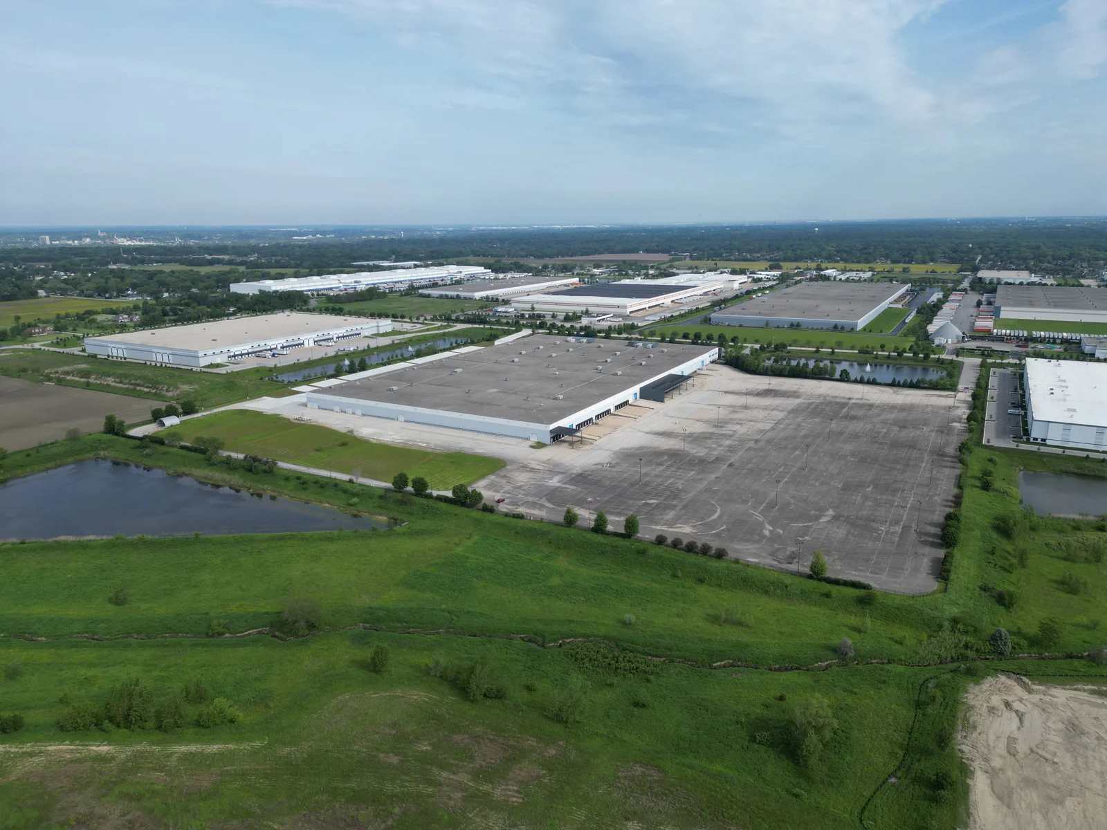 2700 Ellis Drive, Joliet, IL — Lease in Joliet, IL, photo 2 of 8