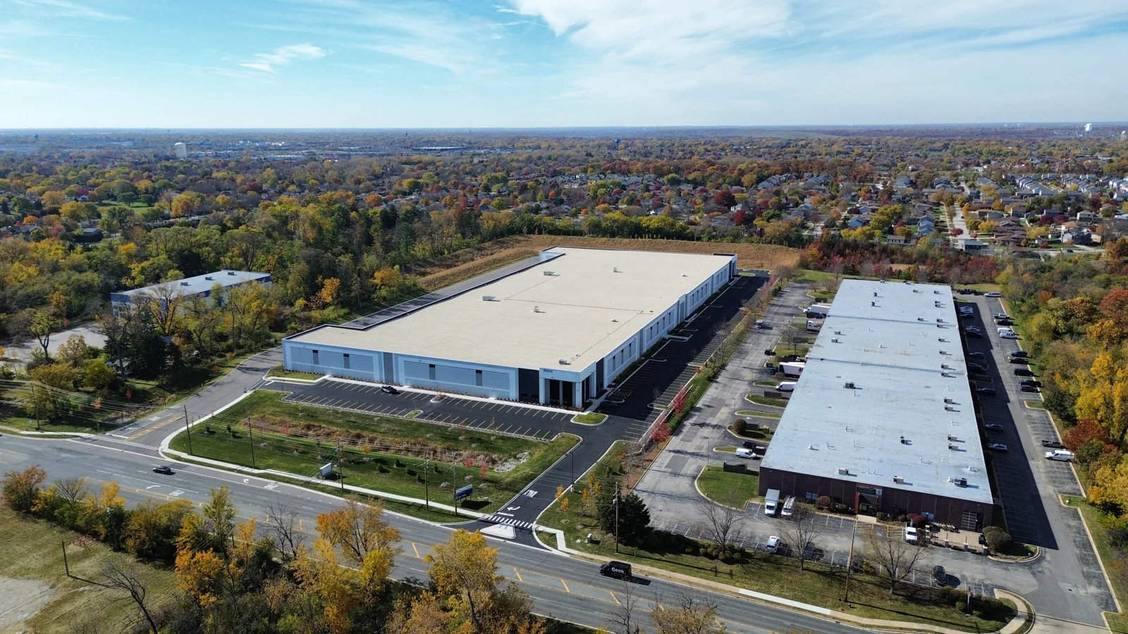 Industrial in Woodridge, IL — Lease in Woodridge, IL, photo 1 of 7