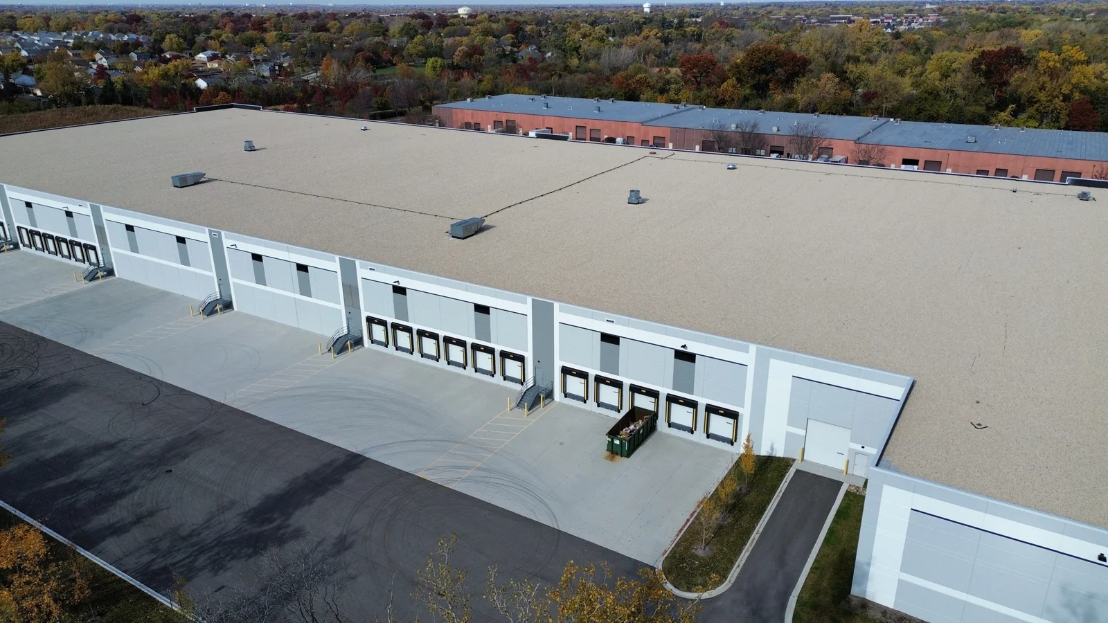 Industrial in Woodridge, IL — Lease in Woodridge, IL, photo 6 of 7
