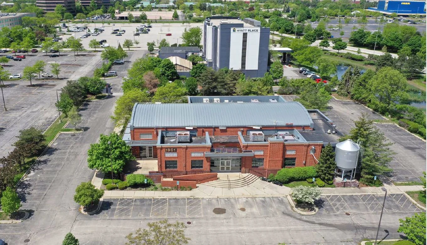 Retail in Schaumburg, IL