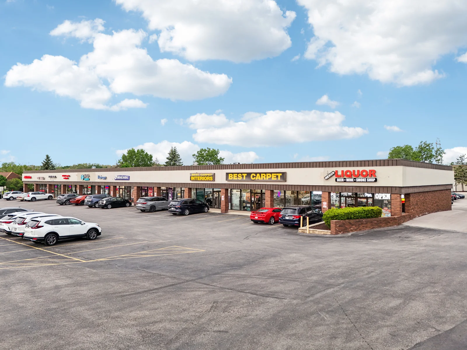 Garden Mall — Lease in Greenfield, WI, photo 4 of 6