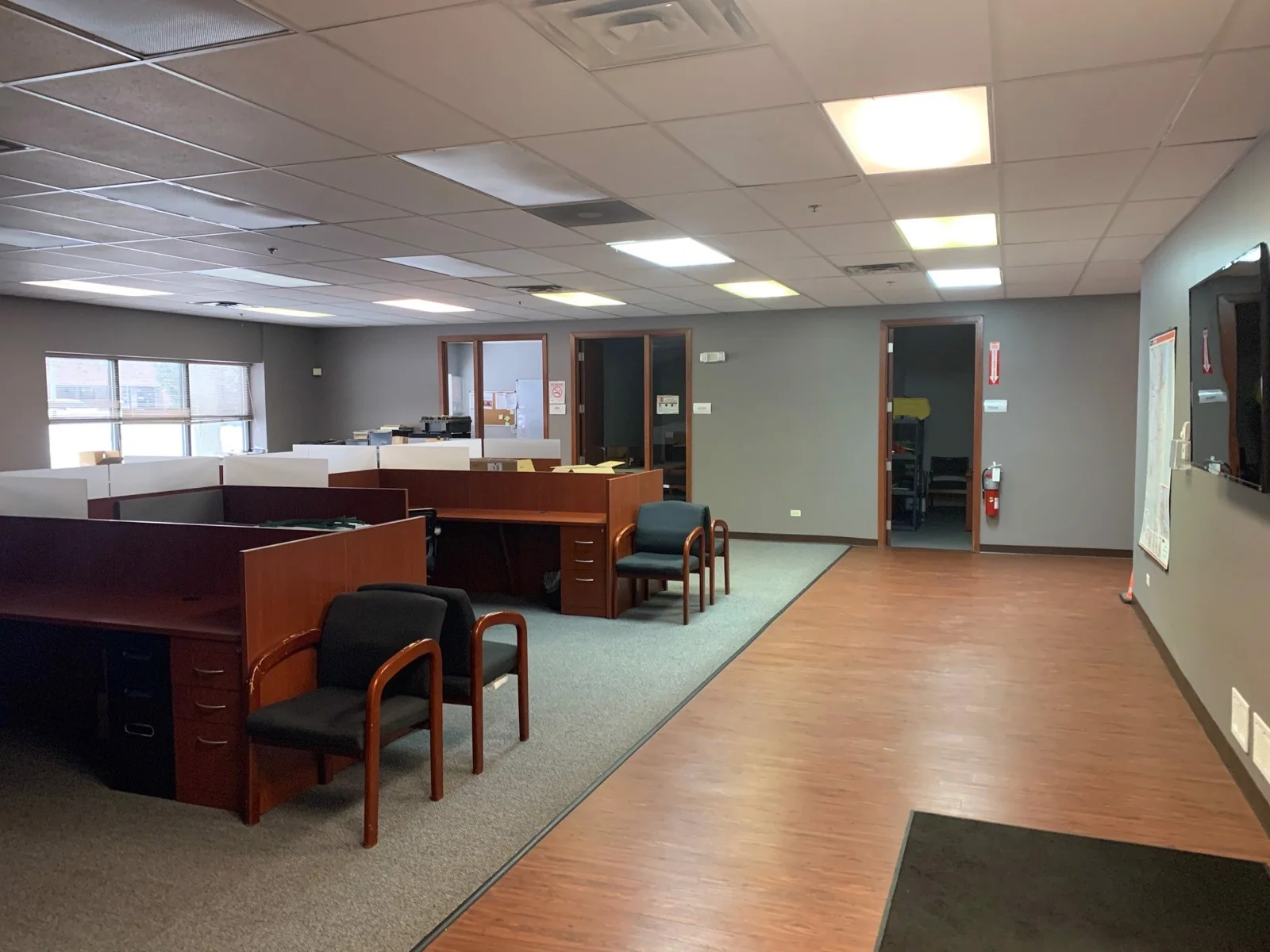 300 S Westgate Drive — Lease in Carol Stream, IL, photo 3 of 3