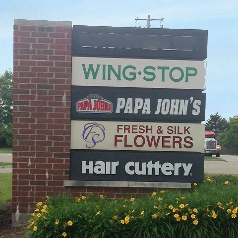 Retail Space For Lease at Central Park Plaza — Lease in Carol Stream, IL, photo 1 of 2