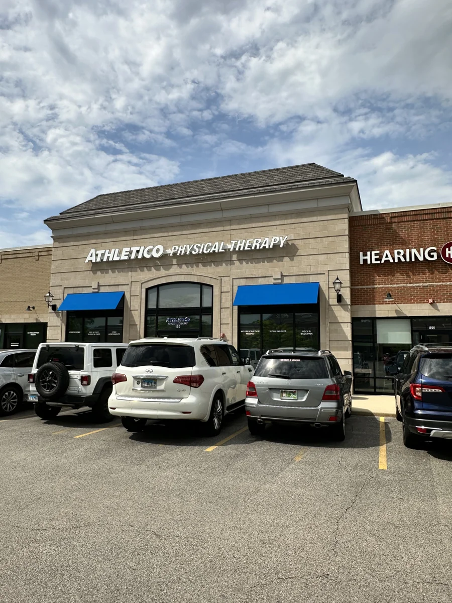 The Shops at Flint Creek - photo 8 - Barrington, IL