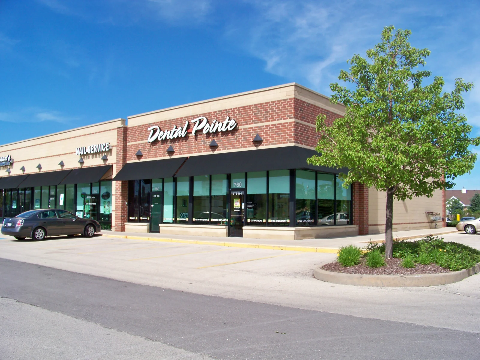 HAMPTON PARK PLAZA - retail in Naperville, IL
