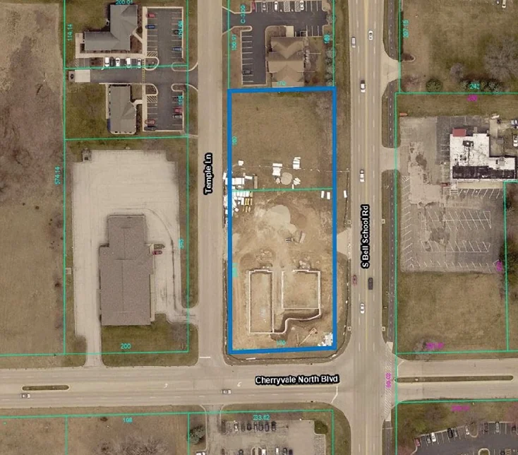 Office in Rockford, IL - photo 1 - Rockford, IL