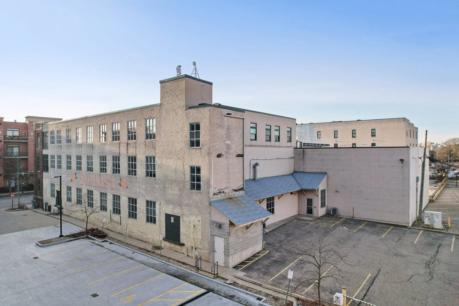 The Sunkist Building - photo 5 - Madison, WI