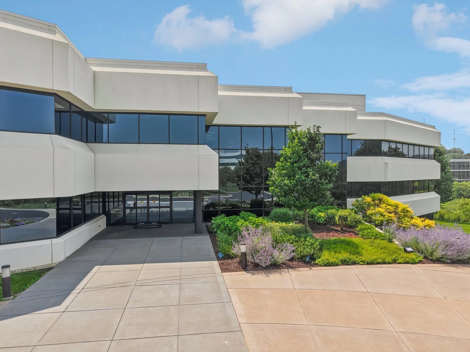 448-460 Science Drive — Lease in Madison, WI, photo 2 of 6