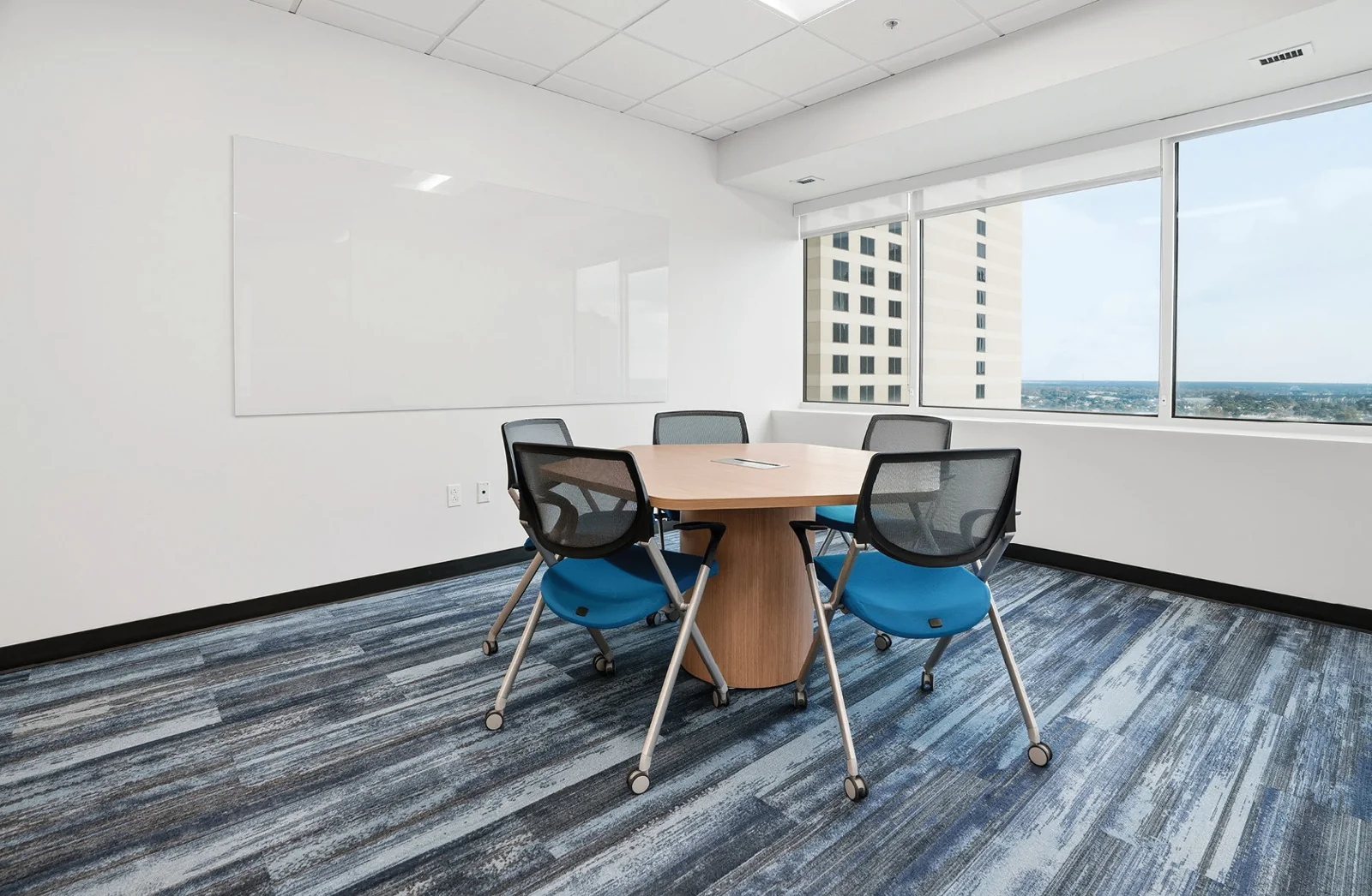 One Canal Place — Lease in New Orleans, LA, photo 7 of 8