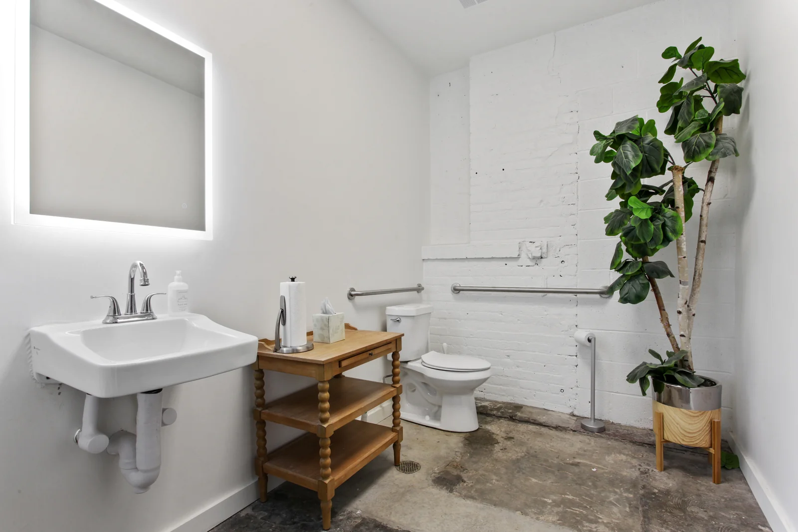 Industrial in New Orleans, LA — Lease in New Orleans, LA, photo 7 of 8