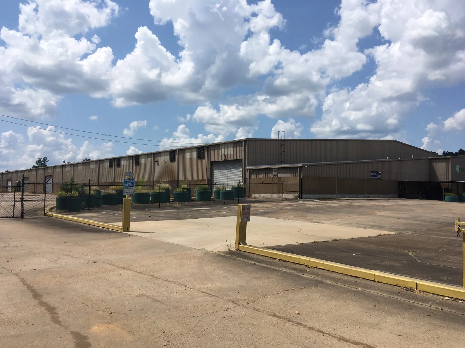 Industrial in Madison, MS — Lease in Madison, MS, photo 1 of 3