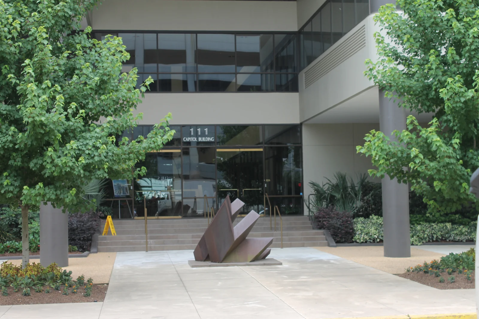 111 CAPITOL BUILDING — Lease in Jackson, MS, photo 2 of 7