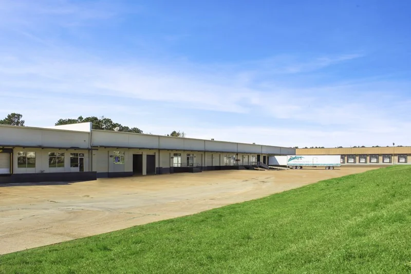 1355 BOLING — Lease in Jackson, MS, photo 1 of 1