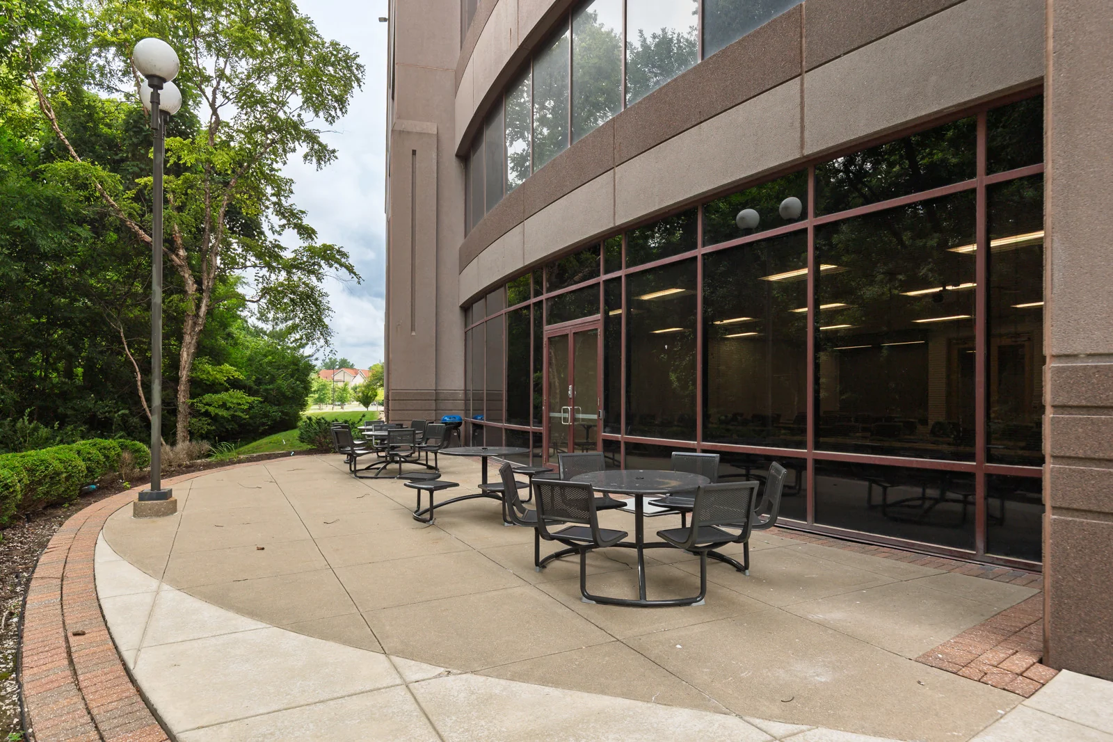 13655 Riverport Drive — Lease in Maryland Heights, MO, photo 4 of 8