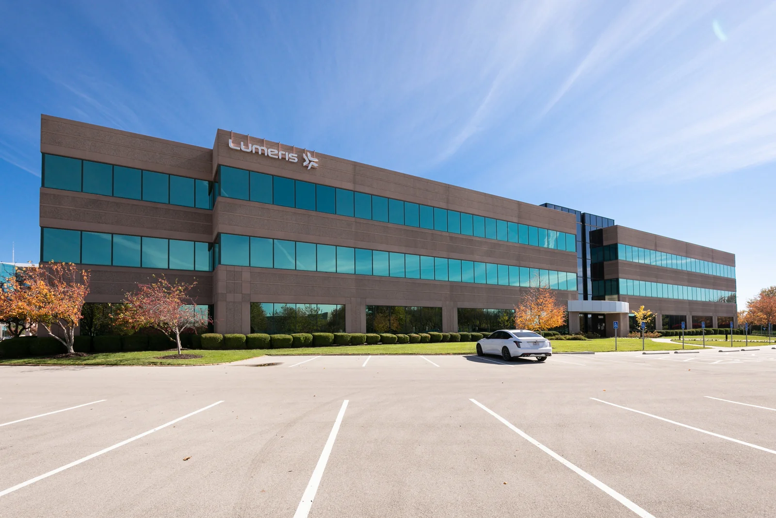 13900 Riverport Drive - Sublease