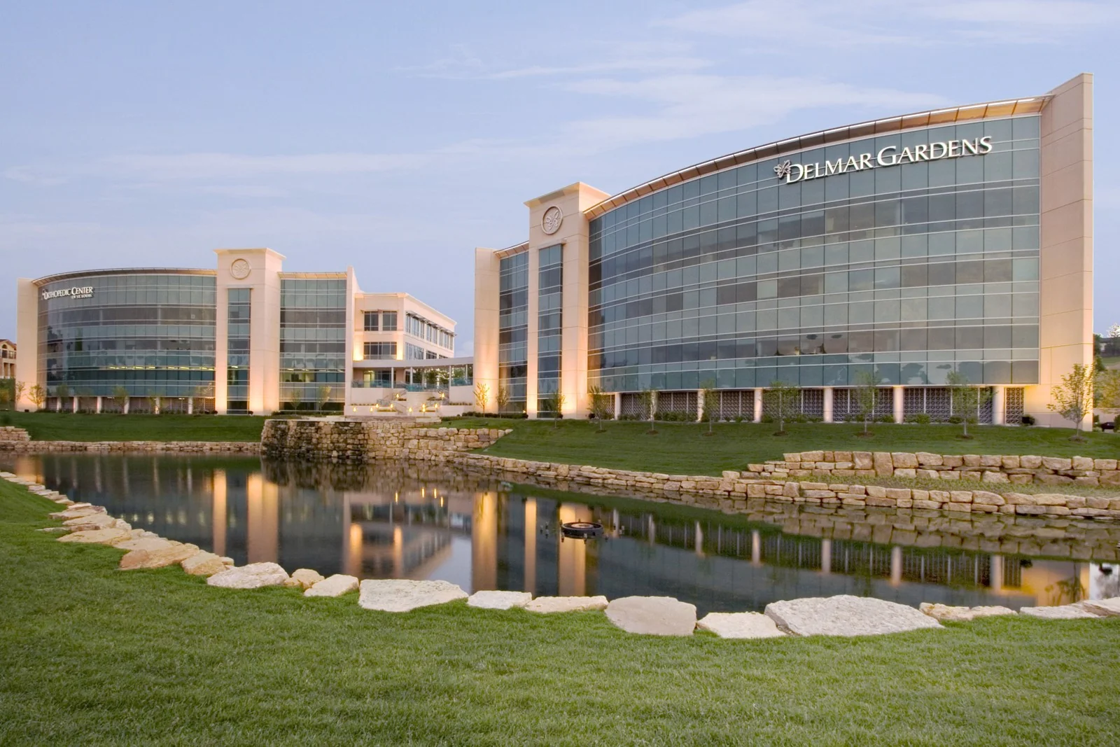 Delmar Gardens I & III - photo 2 - Chesterfield, MO