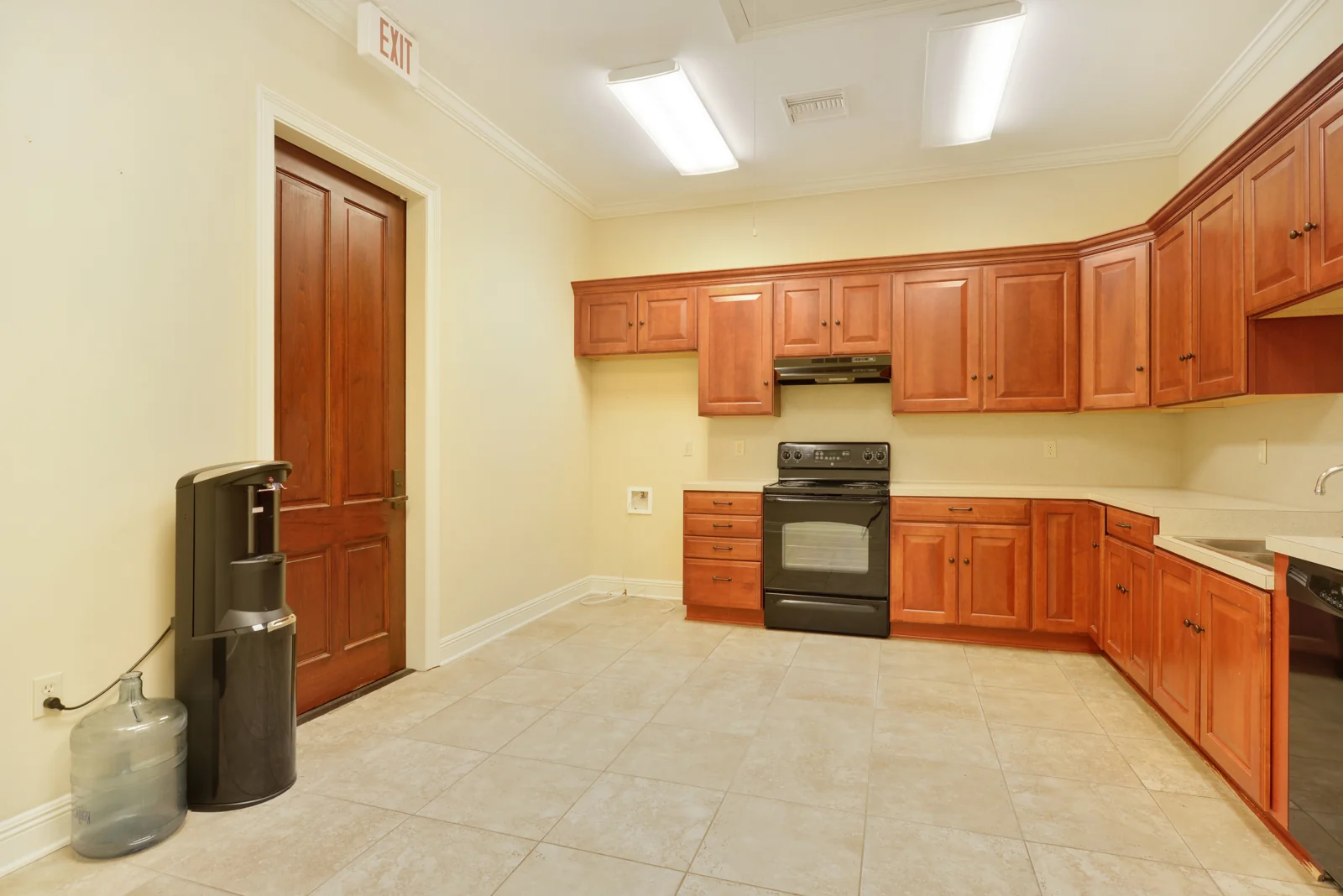 3888 S. Sherwood Forest Blvd, Baton Rouge, LA — Lease in Baton Rouge, LA, photo 4 of 4
