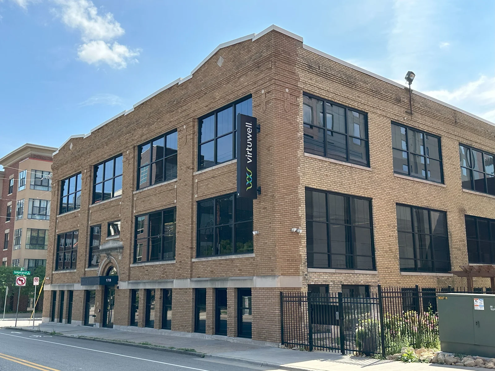 Office in Saint Paul, MN — Lease in Saint Paul, MN, photo 4 of 4