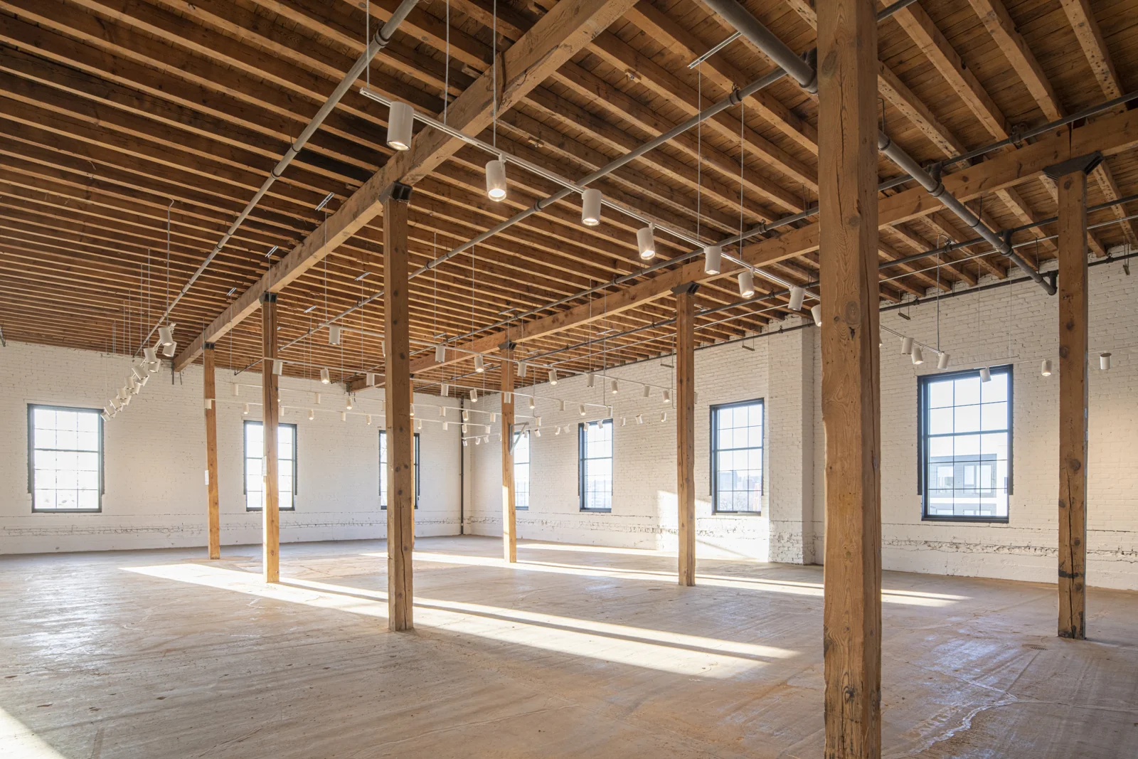106 Water Street — Lease in Saint Paul, MN, photo 4 of 6