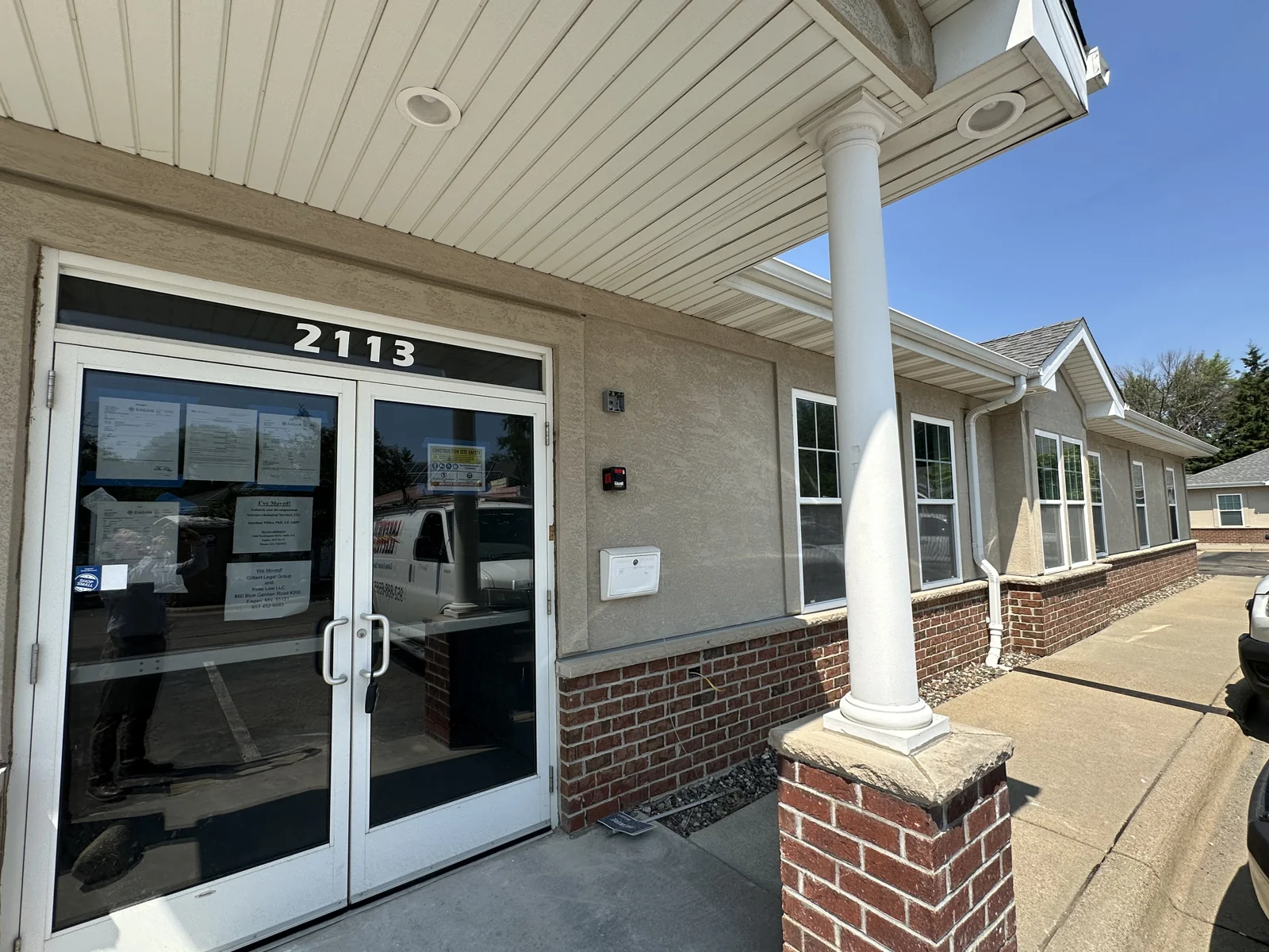 2113 Cliff Road — Lease in Eagan, MN, photo 1 of 1