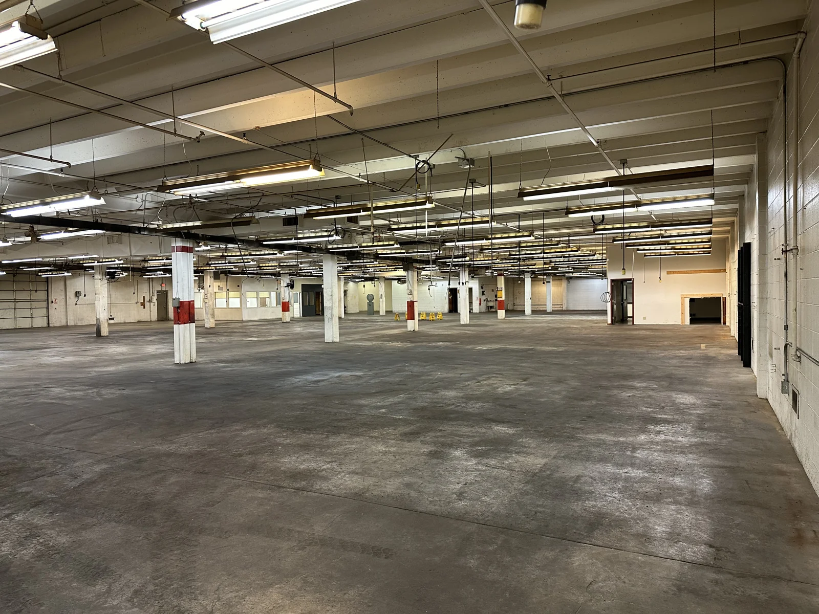Industrial in Minneapolis, MN — Lease in Minneapolis, MN, photo 3 of 3