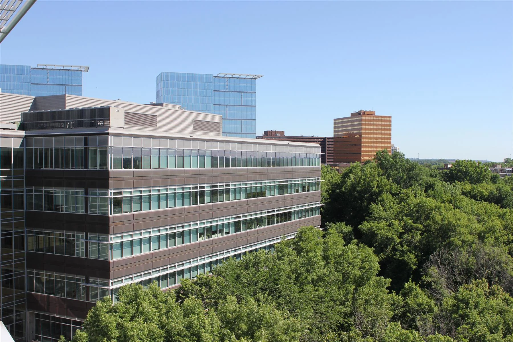 SoLo 3311 — Lease in Bloomington, MN, photo 1 of 3