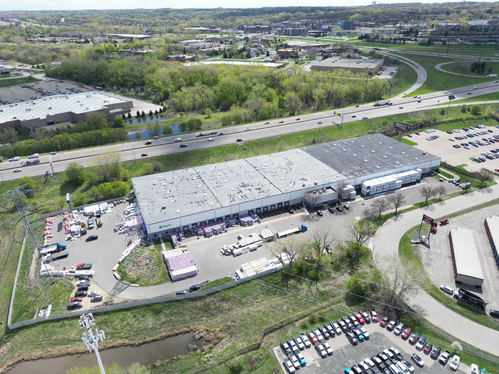 Interstate Distribution Center — Lease in Burnsville, MN, photo 1 of 1