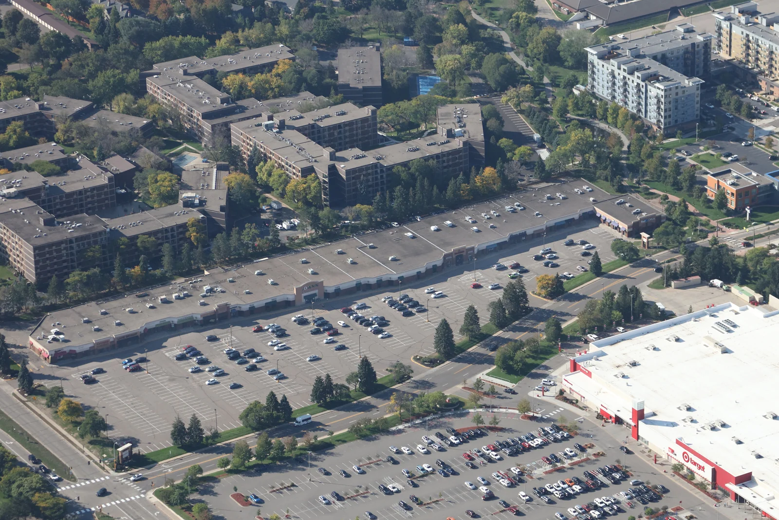 Yorktown Mall - photo 1 - Minneapolis, MN