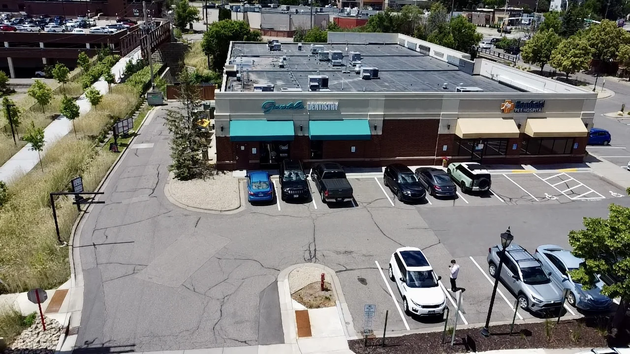 Vernon Shops - photo 3 - Edina, MN
