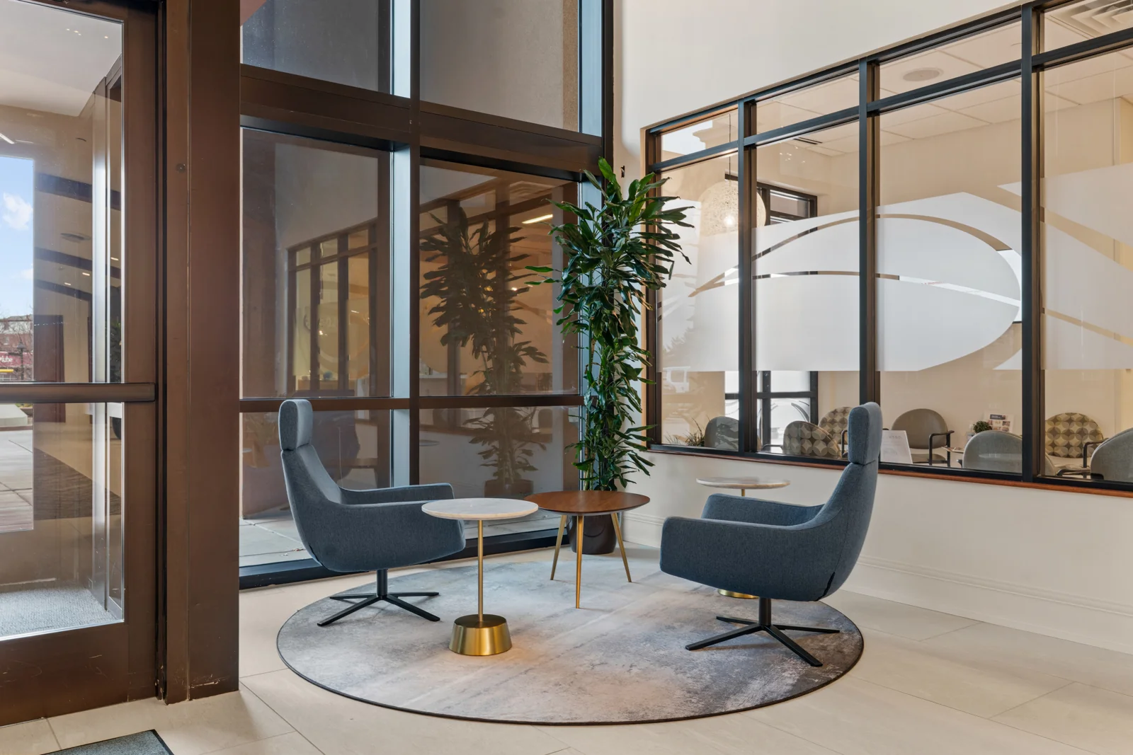 Windsor Plaza — Lease in Eden Prairie, MN, photo 5 of 8