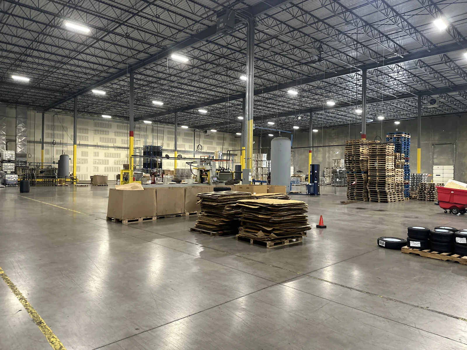 Industrial in Ankeny, IA — Lease in Ankeny, IA, photo 2 of 3