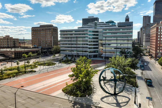 Capital Square - photo 2 - Des Moines, IA