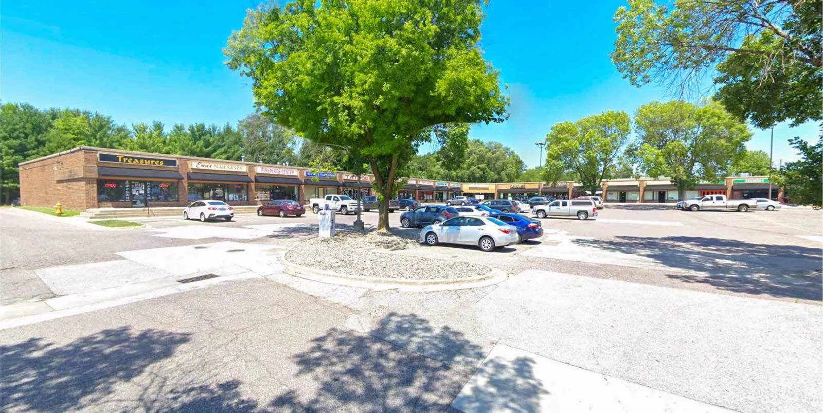 Plaza 1800