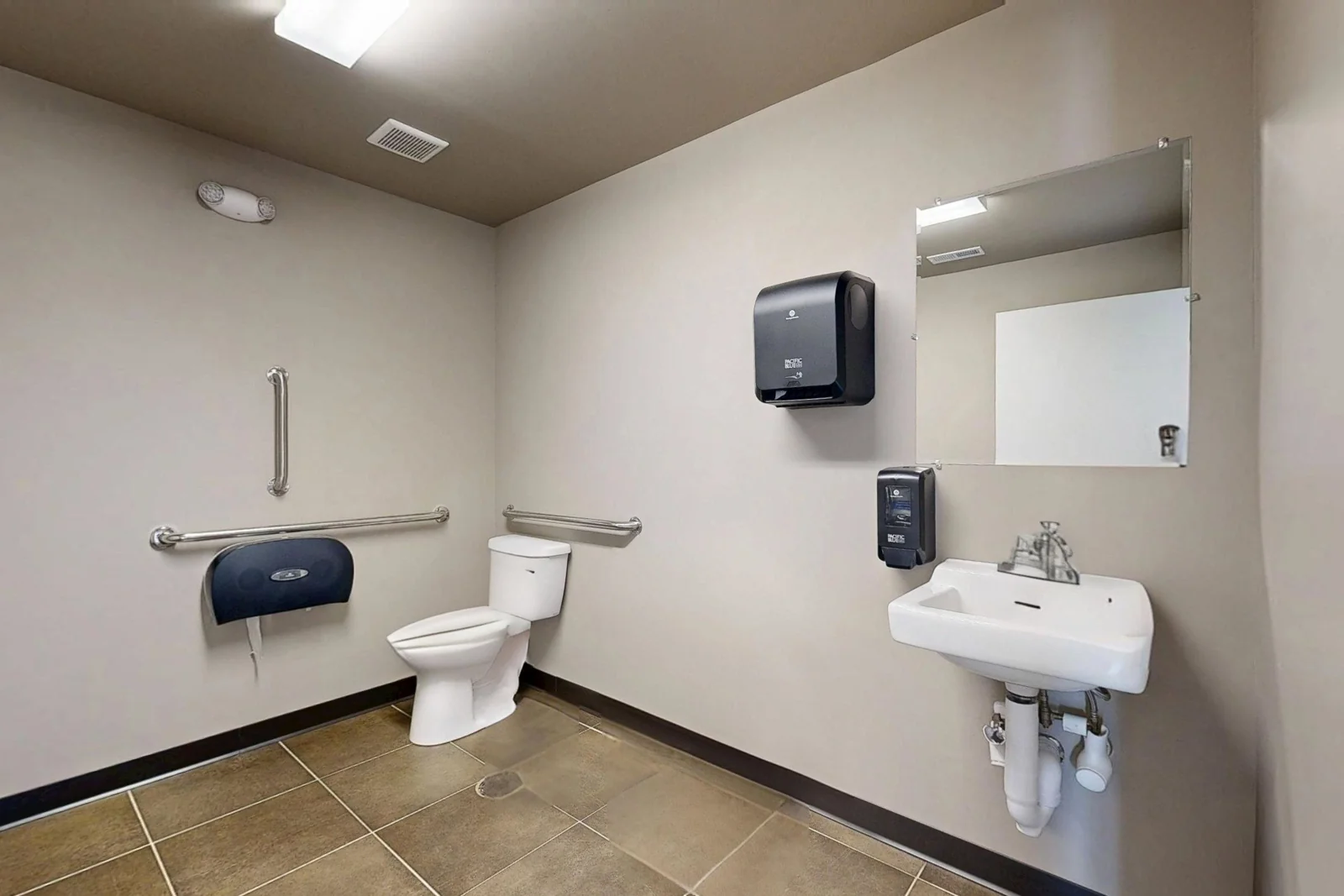 FlexIndustrial in Grimes, IA — Lease in Grimes, IA, photo 7 of 8