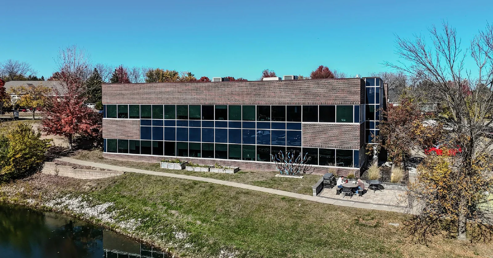 Office in Clive, IA — Sale in Clive, IA, photo 2 of 6
