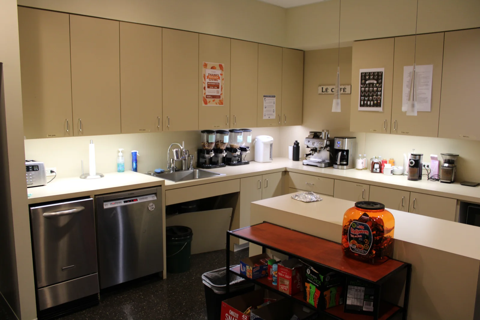 One Steele Plaza — Lease in Fayetteville, AR, photo 6 of 8