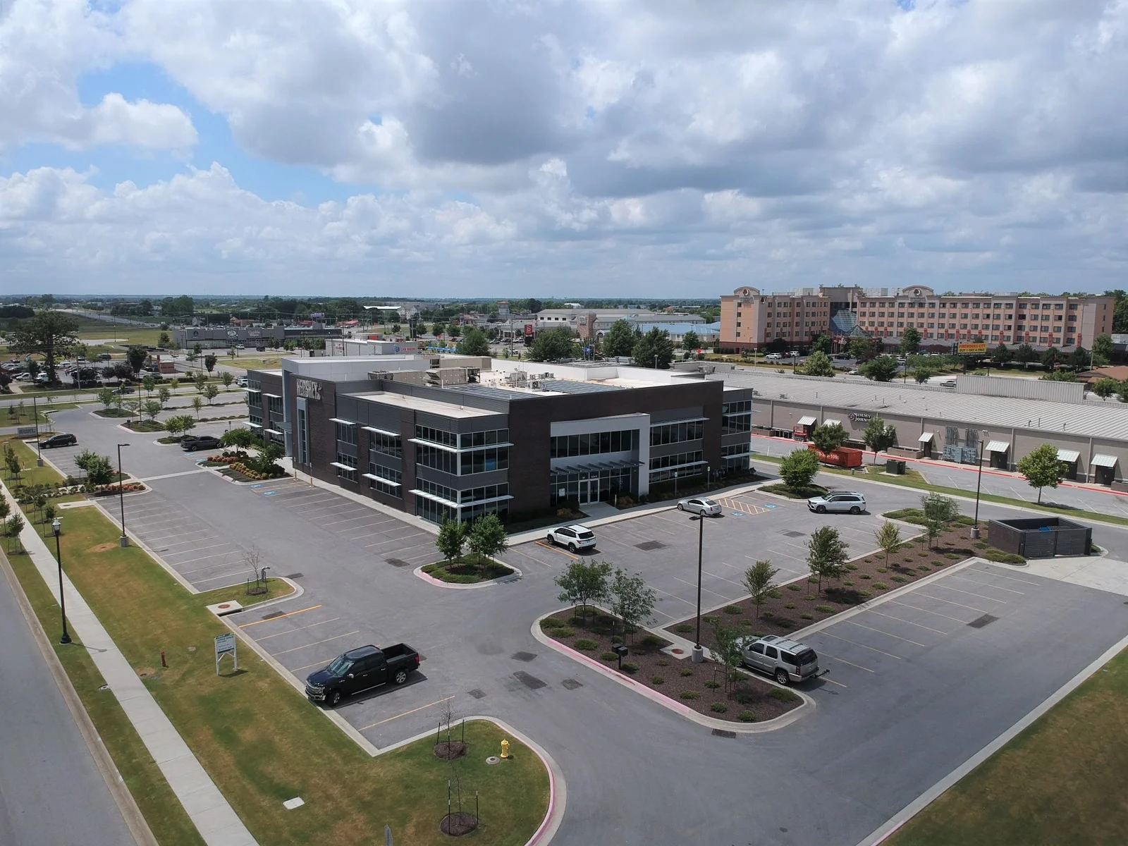 Fountain Plaza Office