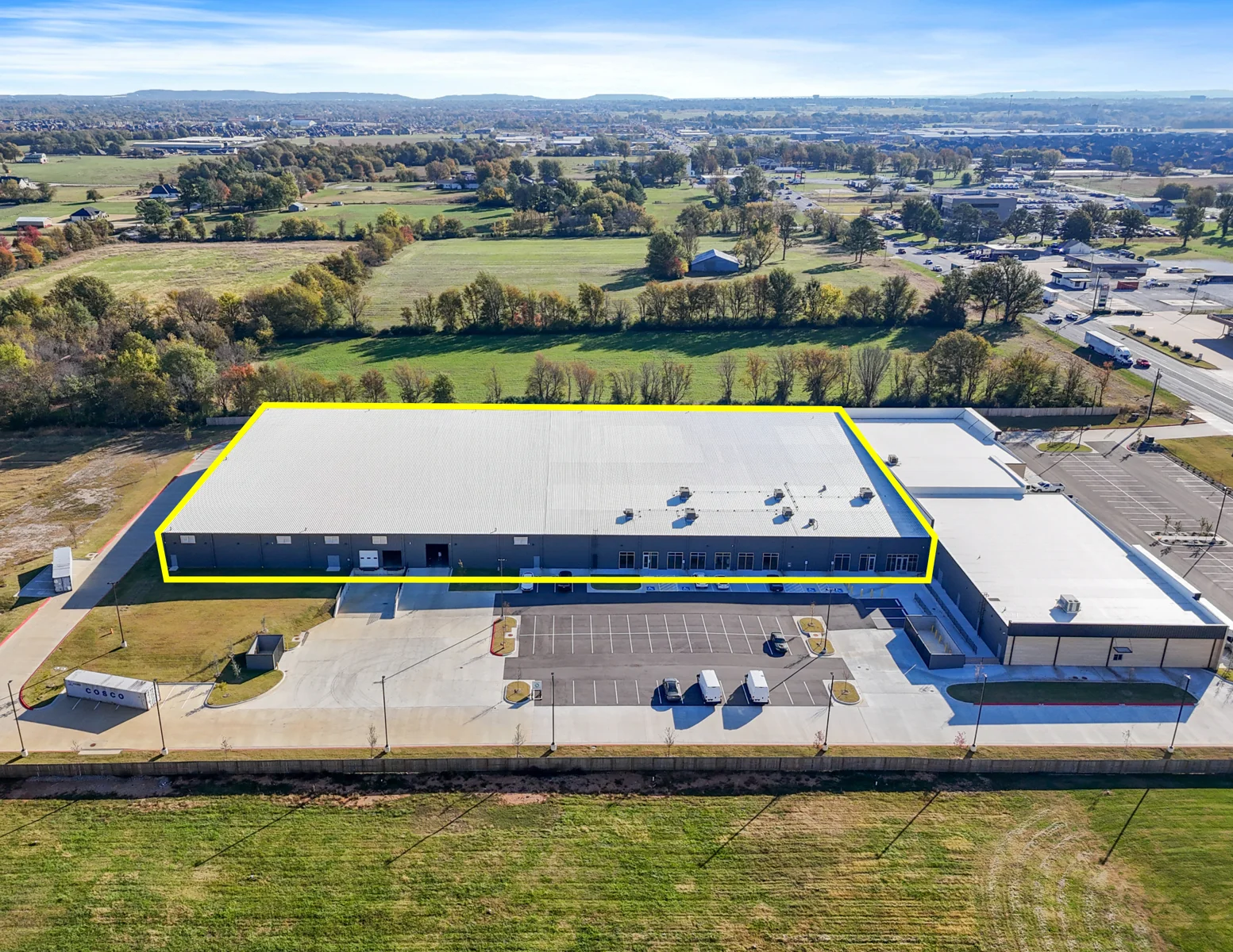 Tontitown Plaza - Industrial — Lease in Springdale, AR, photo 1 of 8