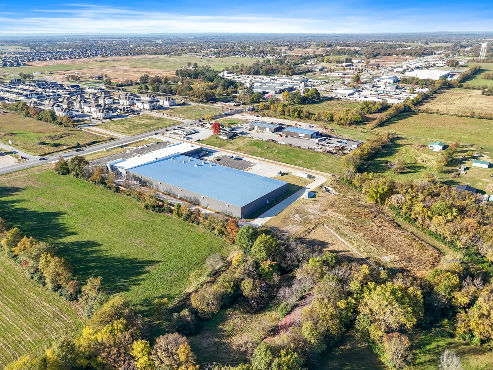 Tontitown Plaza - Industrial — Lease in Springdale, AR, photo 2 of 8