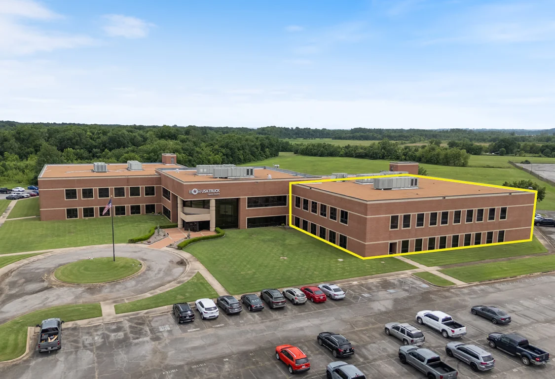 Office in Van Buren, AR - photo 2 - Van Buren, AR