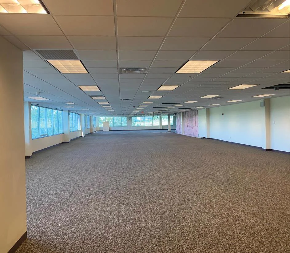 Office in Bellevue, NE - photo 5 - Bellevue, NE