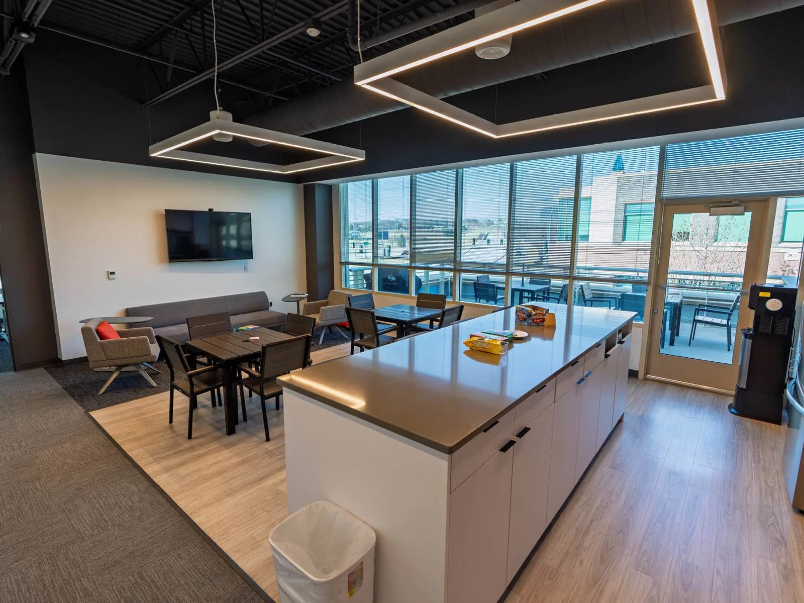 Office in Omaha, NE - photo 3 - Omaha, NE
