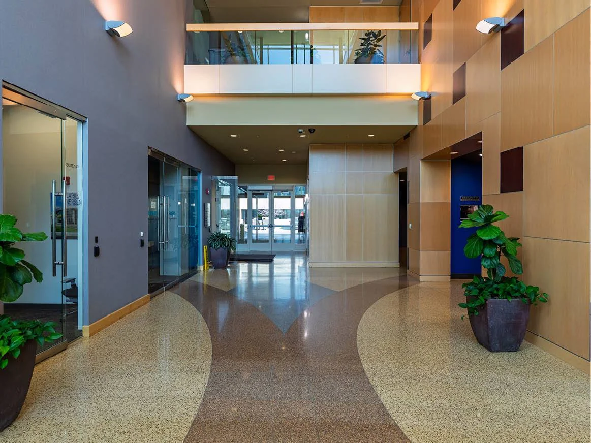Office in Omaha, NE - photo 12 - Omaha, NE