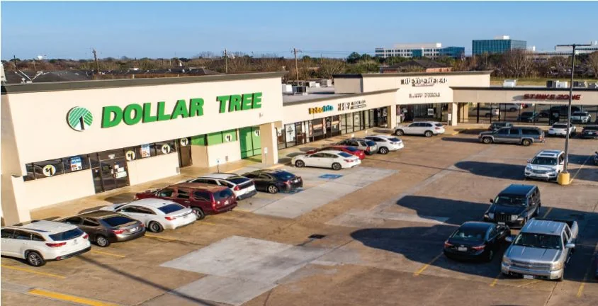 Scarsdale Village - photo 1 - Houston, TX