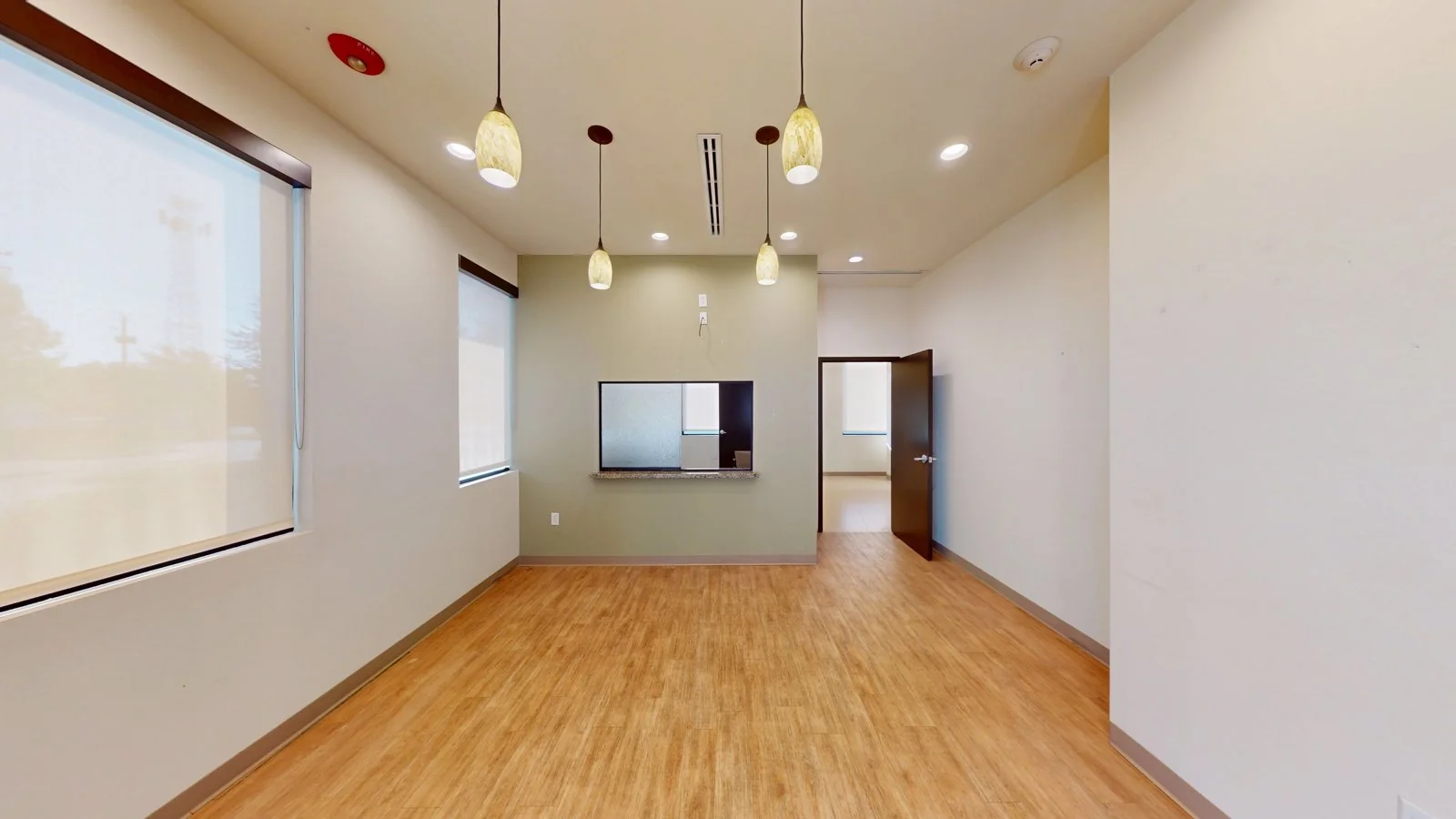 1416 E Broadwat St - Suite 110